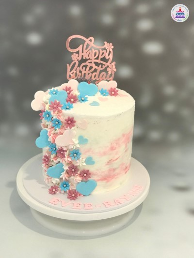 Daisy Pastel Cake.jpg